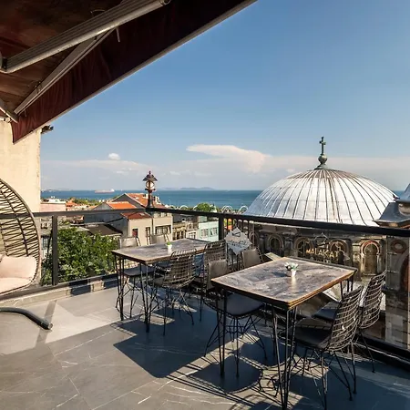 York House فندق *