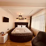 Hotel York House